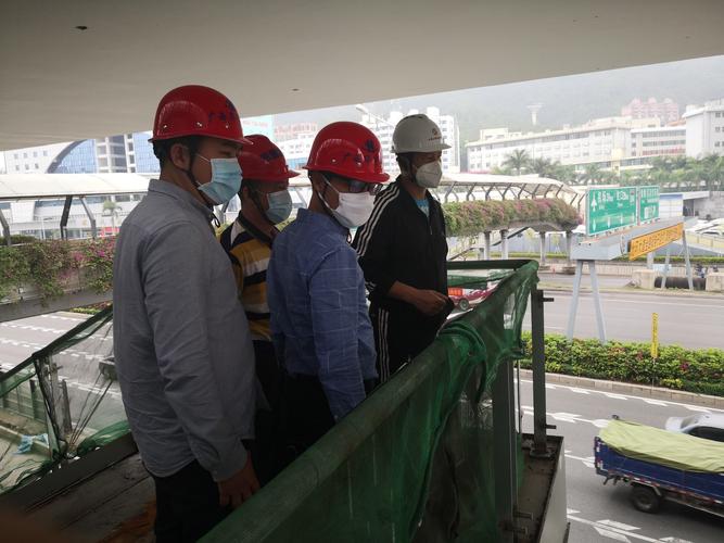 建设中心蔡鑫主任检查坂银通道工程施工进度,新冠疫情防控,工程质量